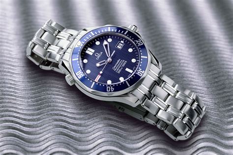 omega seamaster the world is not enough|Omega Seamaster 007.